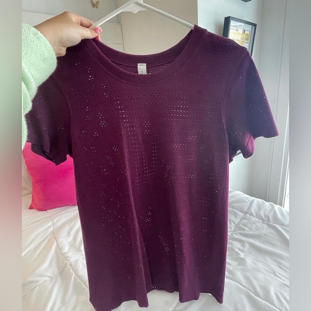 LuluLemon Shirt